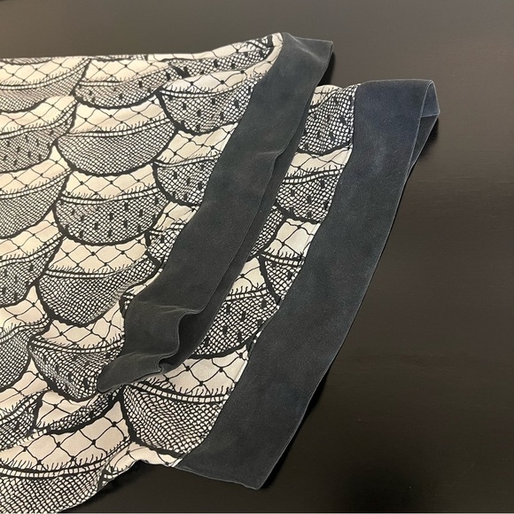 Mara Hoffman 100% Silk jersey printed casual tunic top, plunging Vneckline M - Picture 11 of 11